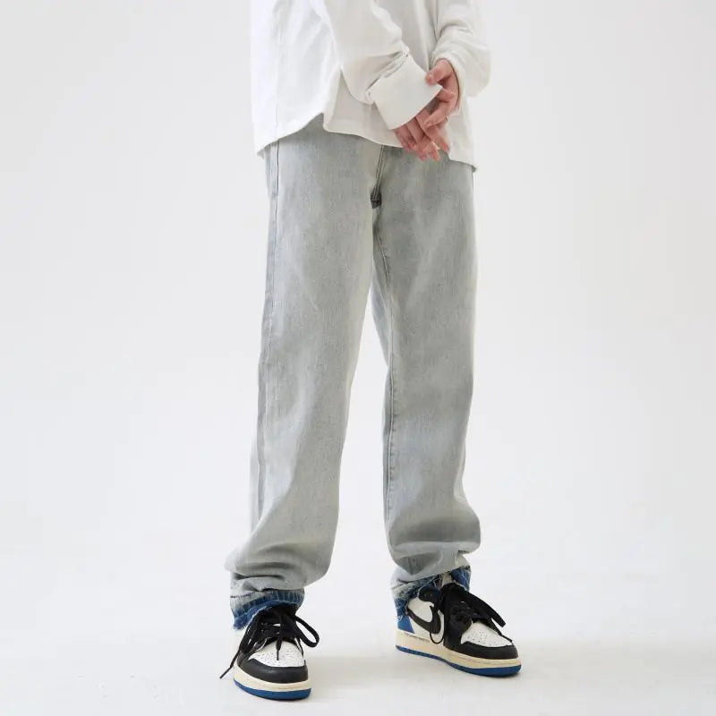 Light Washed Loose Straight Leg Jeans