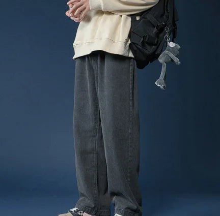Loose Straight-Leg Cropped Jeans
